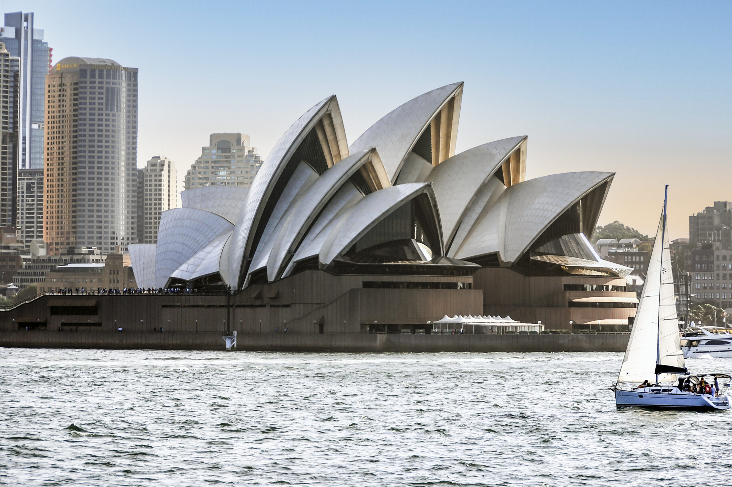 Opernhaus in Sydney als Beispiel für innovative Architektur mit Betonfertigteilen
